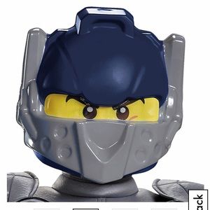 LEGO nexo knight costume, never worn size (7-8)